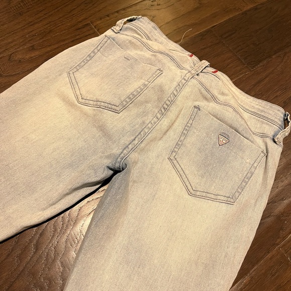 Light blue overalls and GUESS jeans in light blue - Picture 9 of 10